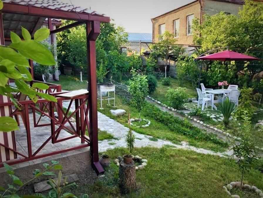 Guesthouse Lilia &Wine Celler Tel Avi Exterior foto