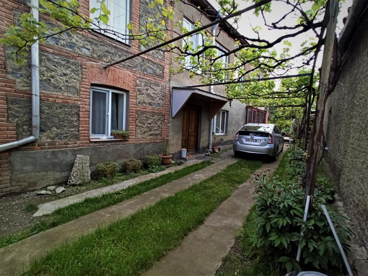 Guesthouse Lilia &Wine Celler Tel Avi Exterior foto
