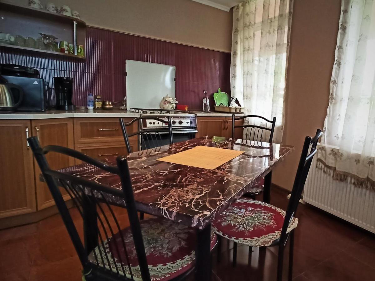 Guesthouse Lilia &Wine Celler Tel Avi Exterior foto